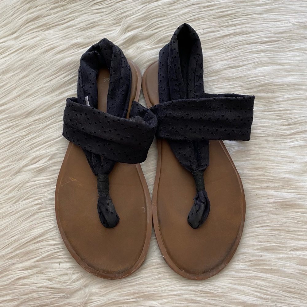 Sanuk Black Laser Cut Devine Thong Sandal Flip Flops Beachy - Picture 3 of 10